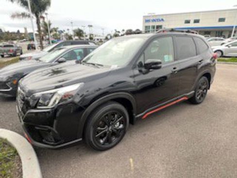 Used 2023 Subaru Forester Sport image 8