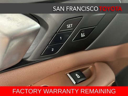 Used 2024 BMW X5 xDrive50e w/ M Sport Package AWD/4WD image 33