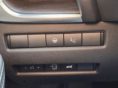 Certified 2023 Nissan Rogue Platinum w/ Platinum Premium Package image 12