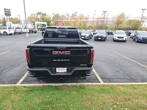 Used 2025 GMC Sierra 2500 AT4 w/ AT4 Premium Plus Package image 5