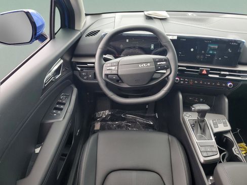 New 2026 Kia Sportage SX FWD image 10