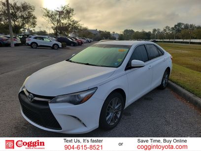 Used 2017 Toyota Camry SE