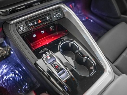 New 2025 Audi Q5 Premium Plus image 18
