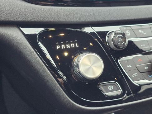 New 2026 Chrysler Voyager LX image 33