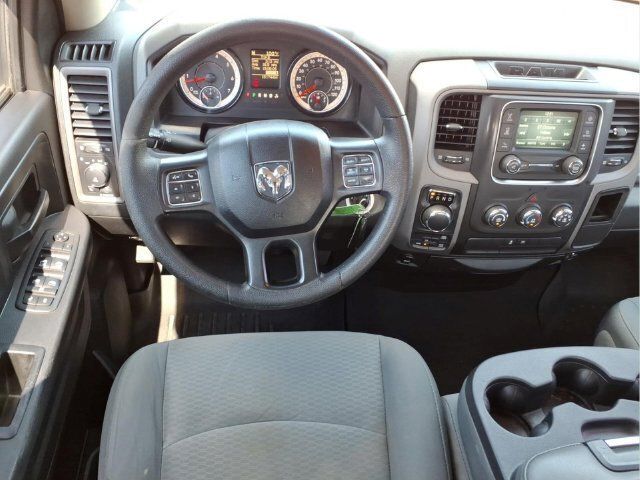 Used 2017 RAM 1500 Express w/ Express Value Package AWD/4WD image 13