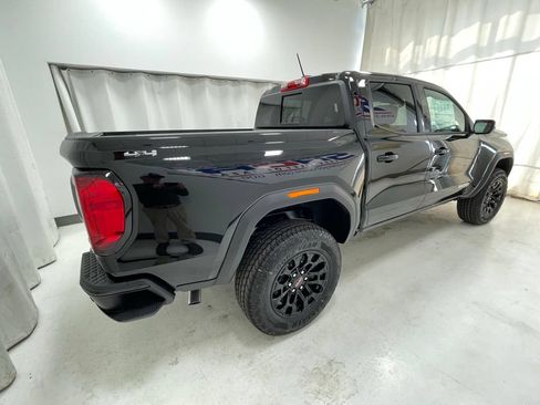 New 2026 GMC Canyon Elevation AWD/4WD image 4
