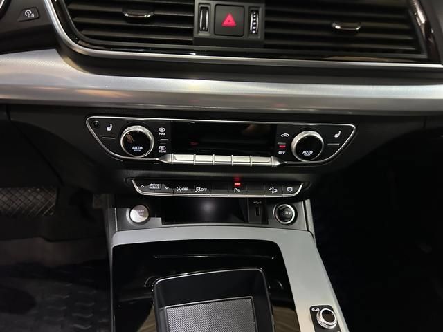 Used 2025 Audi Q5 2.0T Premium w/ Convenience Plus Package AWD/4WD image 16