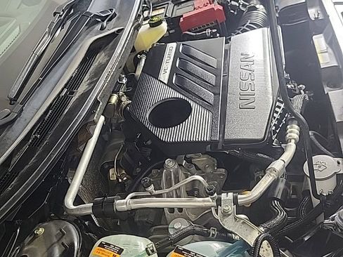 Used 2023 Nissan Rogue Platinum image 19