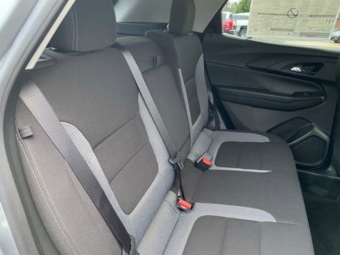 New 2026 Chevrolet TrailBlazer LT w/ Convenience Package FWD image 20
