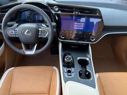 New 2026 Lexus RZ 350e 2WD image 26