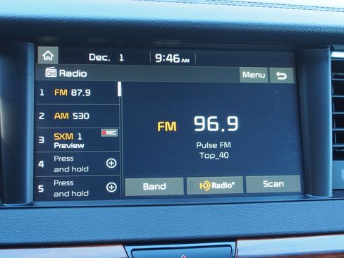 Used 2019 Kia Cadenza Technology image 29