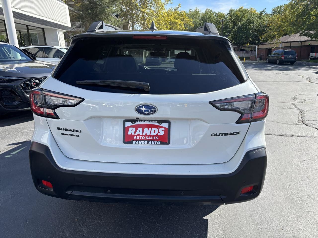 Used 2025 Subaru Outback Onyx Edition AWD/4WD image 9