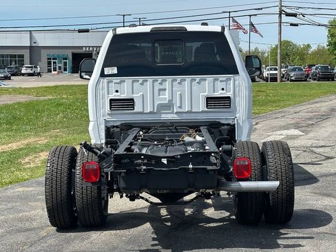 New 2026 Ford F350 XL w/ XL Chrome Package AWD/4WD image 5