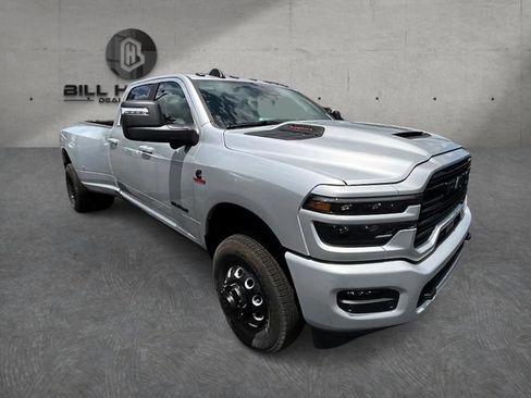 New 2026 RAM 3500 Laramie AWD/4WD image 3
