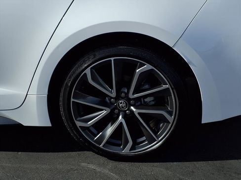 Certified 2022 Toyota Corolla SE image 4
