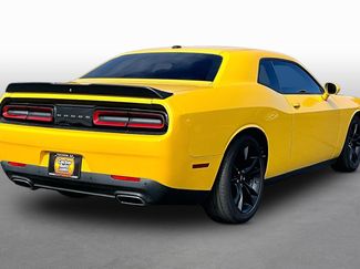 Used 2018 Dodge Challenger SXT w/ Blacktop Package RWD video 2
