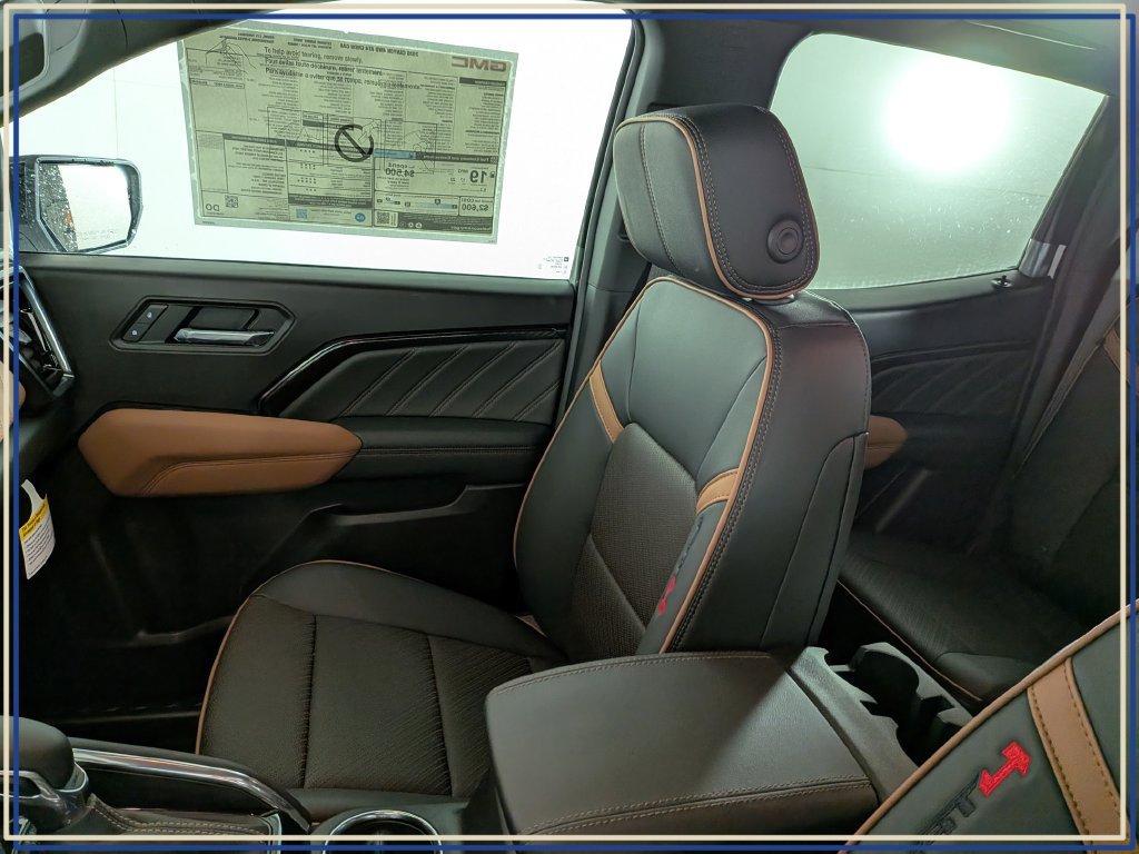 New 2026 GMC Canyon AT4 w/ Technology Plus Package AWD/4WD image 25