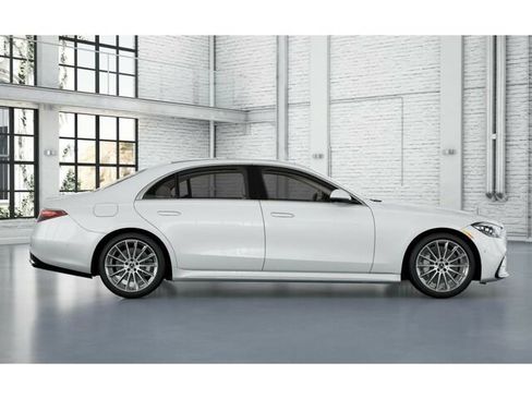 New 2026 Mercedes-Benz S 500 4MATIC image 17