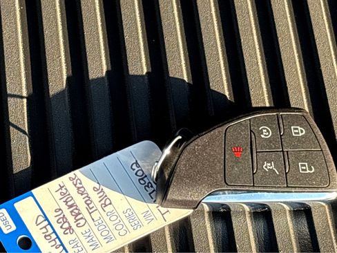 New 2026 Chevrolet Traverse LT w/ Driver Confidence Package image 28