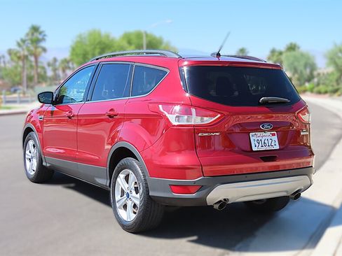 Used 2014 Ford Escape SE w/ Equipment Group 201A FWD image 4