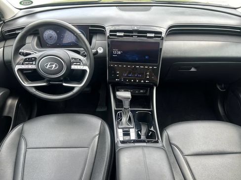Certified 2024 Hyundai Tucson SEL w/ Convenience Package FWD image 18