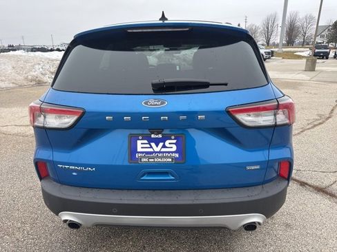 Used 2020 Ford Escape Titanium w/ Titanium Premium Package 2.0 image 6