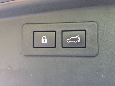 Used 2023 Subaru Outback Premium AWD/4WD image 12