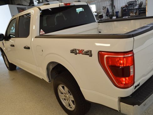Used 2023 Ford F150 XLT image 5