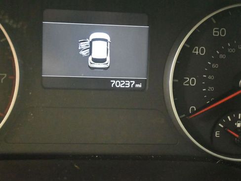 Used 2022 Kia Seltos S AWD/4WD image 15