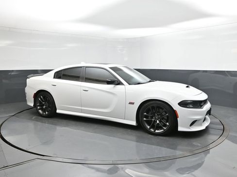 Used 2023 Dodge Charger Scat Pack w/ Plus Group image 17