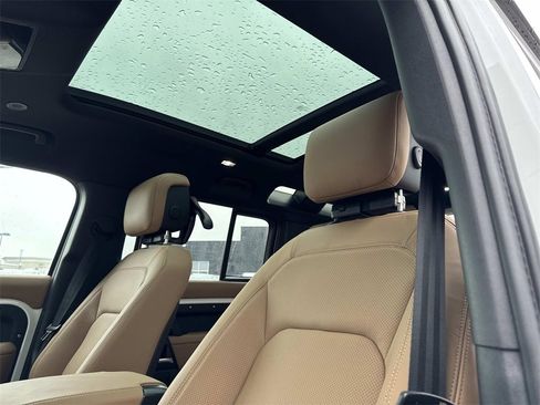 New 2026 Land Rover Defender 110 S image 19