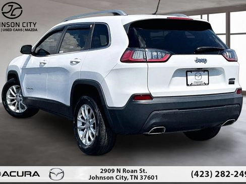 Used 2019 Jeep Cherokee Latitude w/ Popular Appearance Group FWD image 13