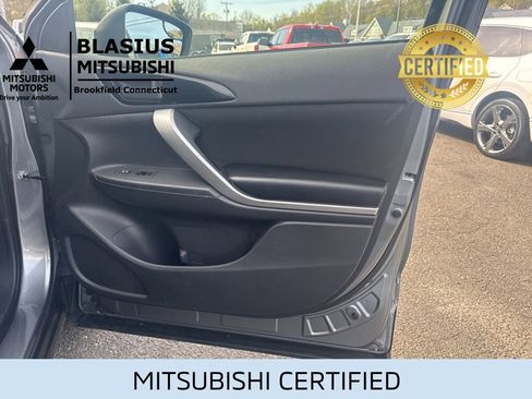 Used 2024 Mitsubishi Eclipse Cross AWD image 30