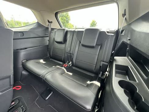 Used 2023 Volkswagen Atlas SE w/ Black Wheel Package AWD/4WD image 32
