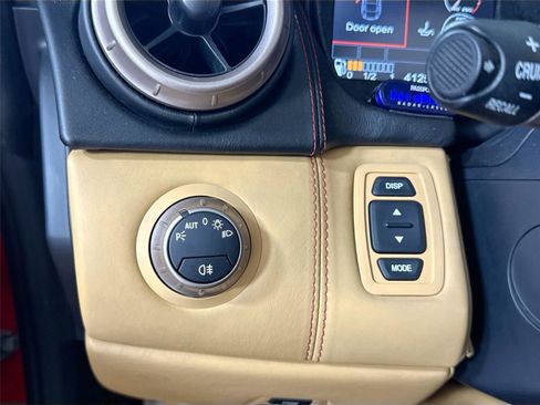 Used 2010 Ferrari California image 25