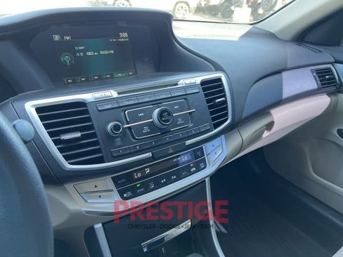 Used 2013 Honda Accord LX image 26