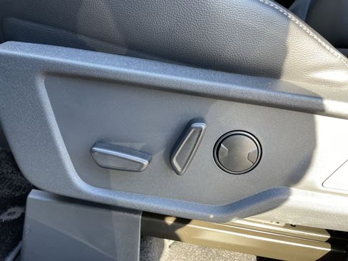 New 2025 Ford Bronco Outer Banks w/ Sasquatch Package image 12