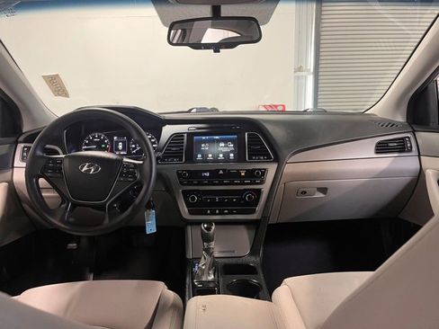 Used 2016 Hyundai Sonata SE image 20