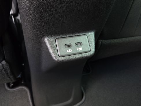 New 2027 Chevrolet Bolt LT w/ Comfort Package image 25