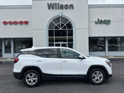 Used 2024 GMC Terrain SLE
