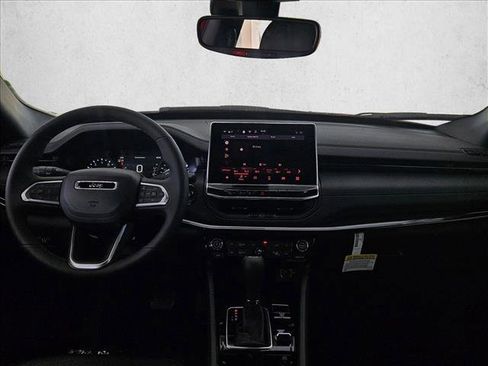 New 2026 Jeep Compass Latitude w/ Quick Order Package 29K image 15