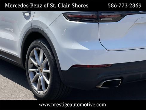 Used 2021 Porsche Cayenne AWD/4WD image 4