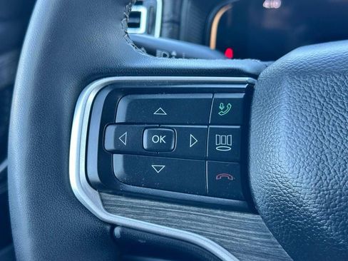 Used 2024 Jeep Wagoneer Series III image 17