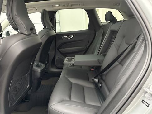 Certified 2024 Volvo XC60 B5 Plus image 24