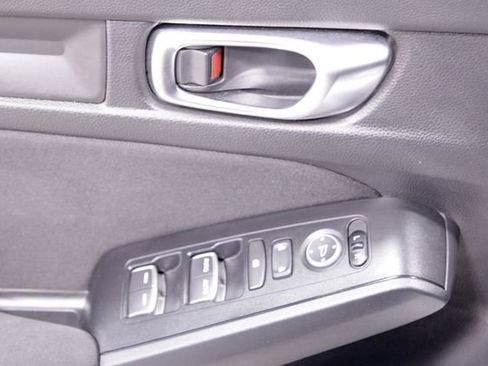 Certified 2024 Honda Civic Sport image 23