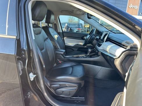 Certified 2022 Jeep Compass Limited image 27