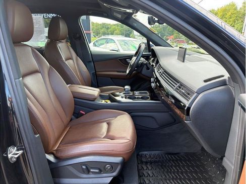 Used 2017 Audi Q7 3.0T Prestige w/ Prestige Package AWD/4WD image 12