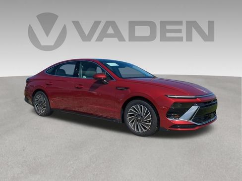 New 2025 Hyundai Sonata Limited FWD image 1