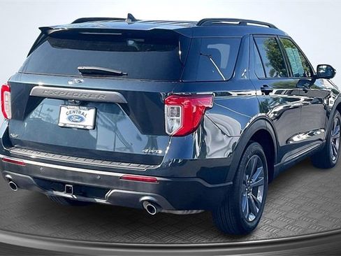 Certified 2022 Ford Explorer XLT w/ Equipment Group 202A image 13
