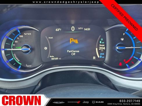 Certified 2024 Chrysler Pacifica Select image 28